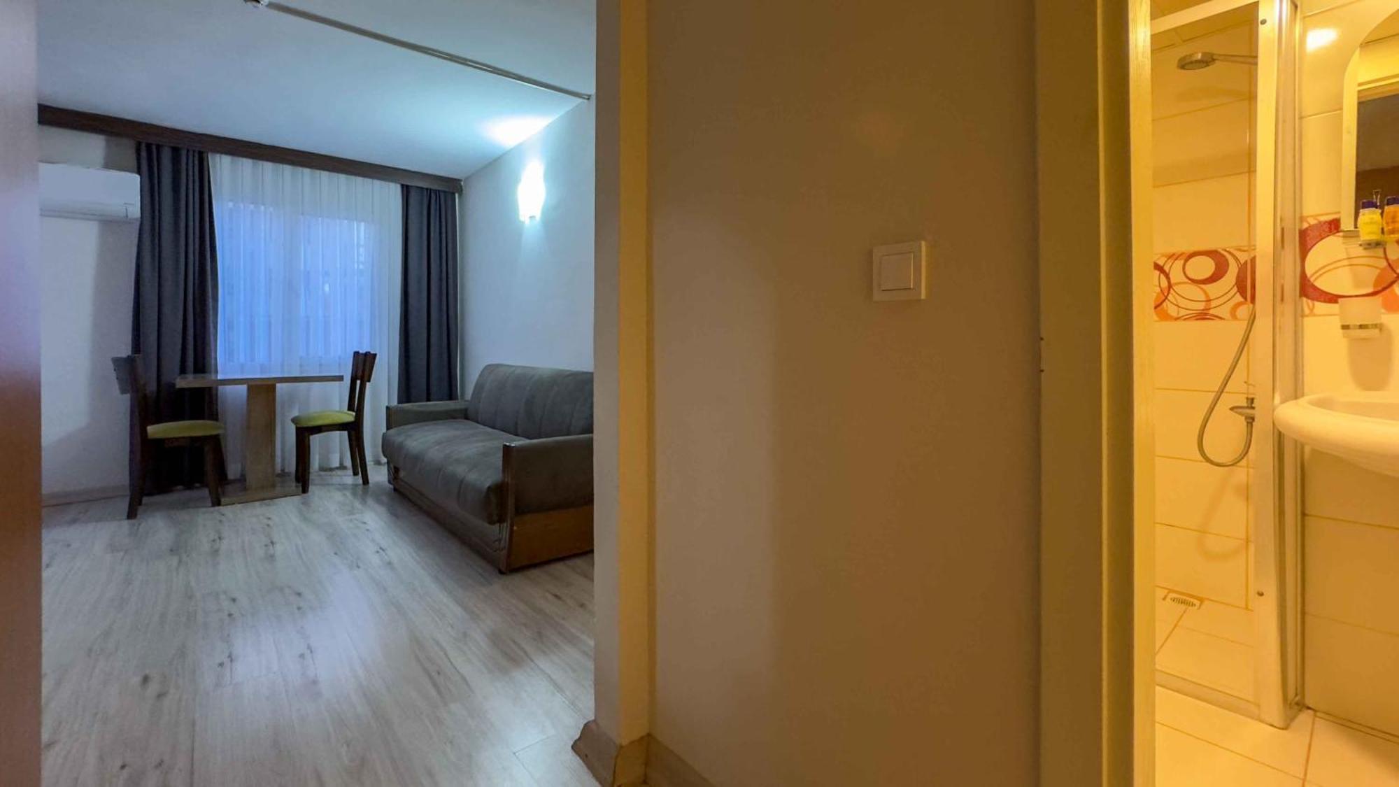 La Bella Suit Otel คูซาดาซี ภายนอก รูปภาพ