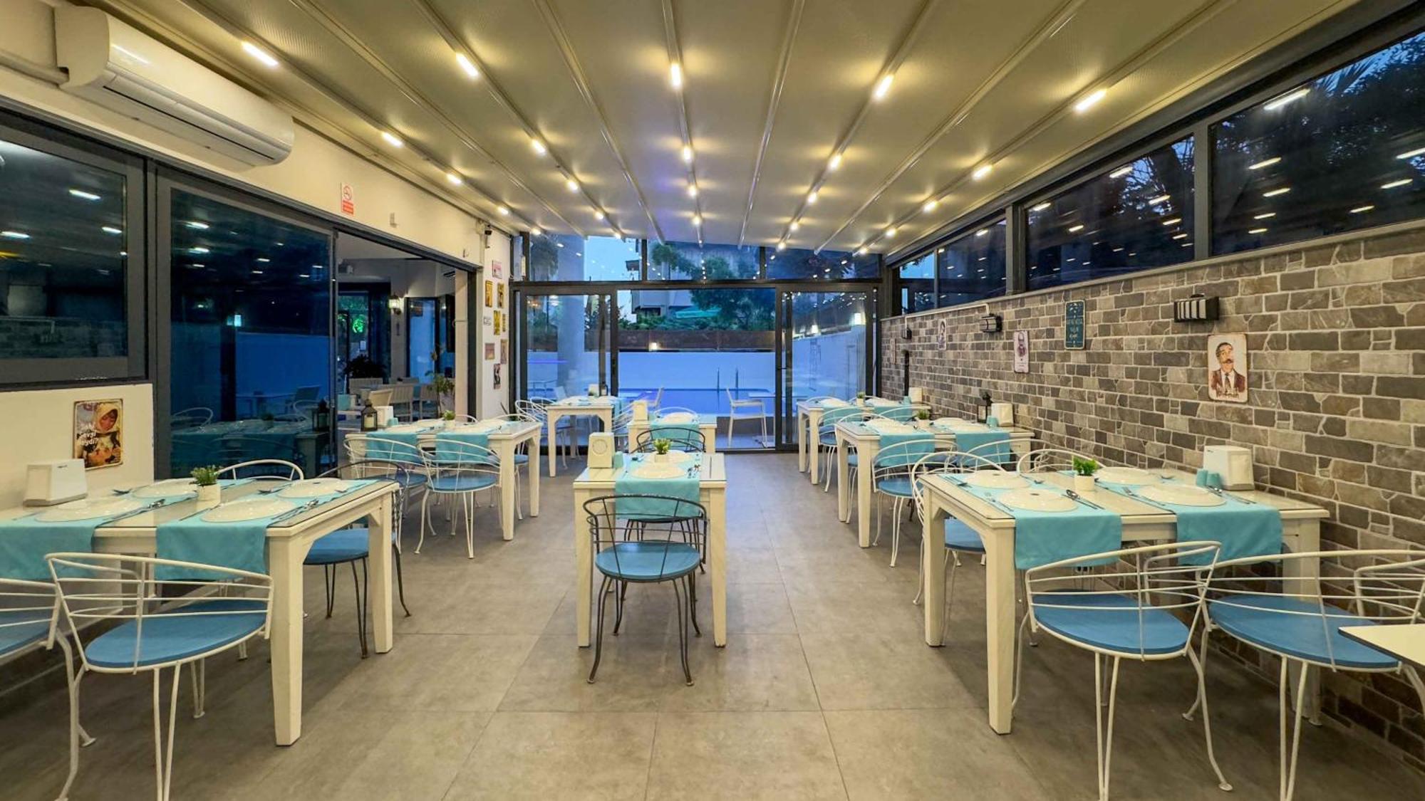 La Bella Suit Otel คูซาดาซี ภายนอก รูปภาพ
